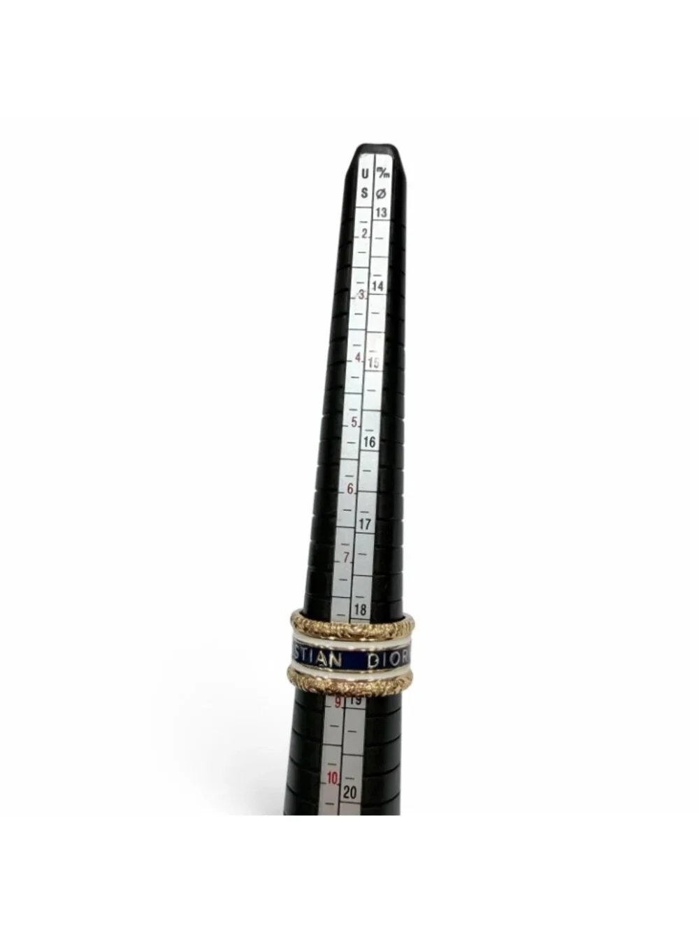 Dior brand size